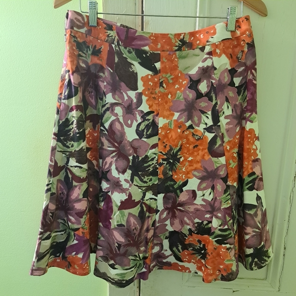 George Women's Skirt With Floral Pattern - Picture 3 of 5